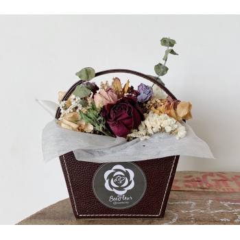 BBOX09 - Rustic Bloom (Dried Flowers)
